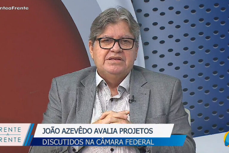 Governador da Paraíba defende fundo de compensação para evitar constantes aumentos da gasolina: “o salário do servidor não sobe toda vez que o dólar aumenta”