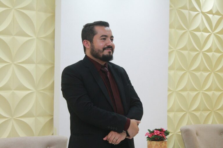 Igreja Casa da Benção Celebra culto de aniversário do Pastor Jonathan Rodrigues