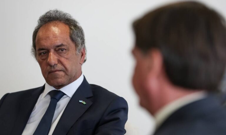Embaixador argentino diz que ‘Brasil não desprezou ajuda’ e critica ‘distorção política’ da crise; VEJA VÍDEO Embaixador argentino diz que ‘Brasil não desprezou ajuda’ e critica ‘distorção política’ da crise; VEJA VÍDEO