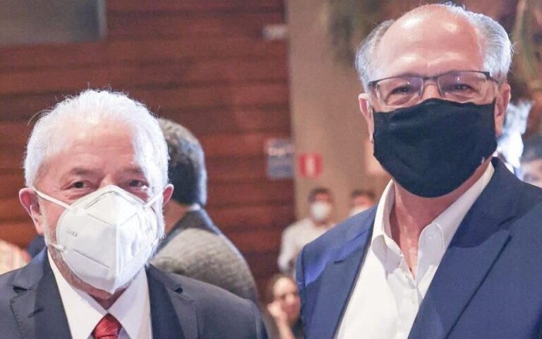 Ex-adversários, Lula e Alckmin jantam em SP e aumentam rumores sobre 22 Ex-adversários, Lula e Alckmin jantam em SP e aumentam rumores sobre 22