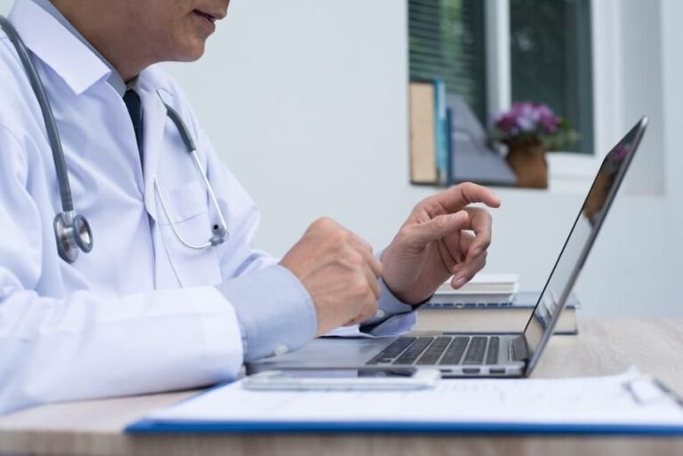 Paraíba vai disponibilizar aplicativo para população se consultar online sobre síndromes gripais