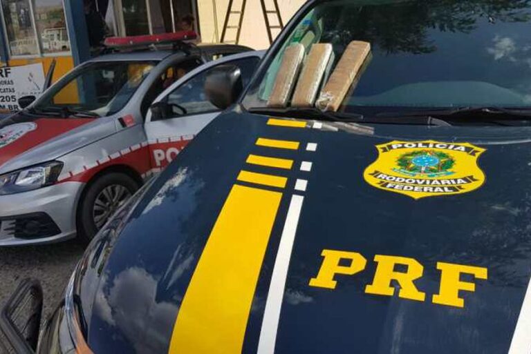 Mulher morre e três pessoas ficam feridas em acidente de carro em Campina Grande
