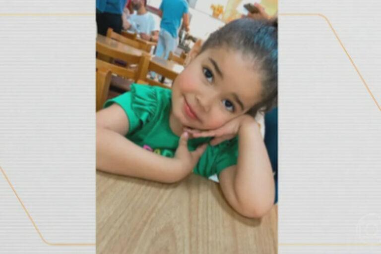 Menina baleada por agente da PRF morre após 9 dias internada Menina baleada por agente da PRF morre após 9 dias internada