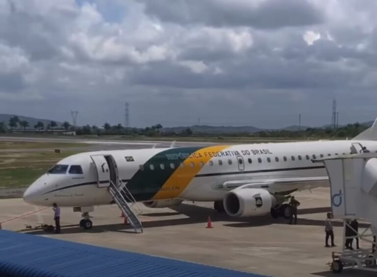 Força Aérea investiga pane em avião do presidente Lula em Campina Grande