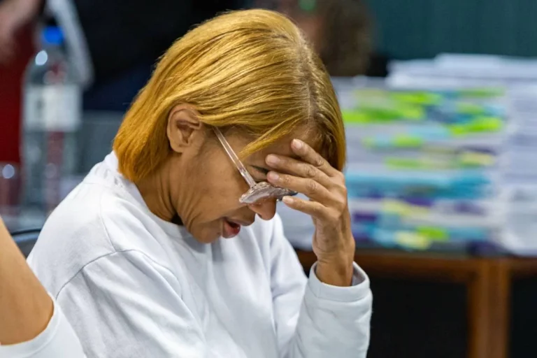 Flordelis realizava “ritual sexual” para transar com filhos, diz autor