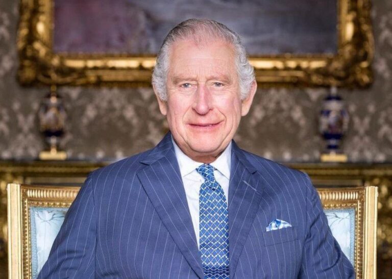 Rei Charles III é diagnosticado com câncer, anuncia Palácio de Buckingham