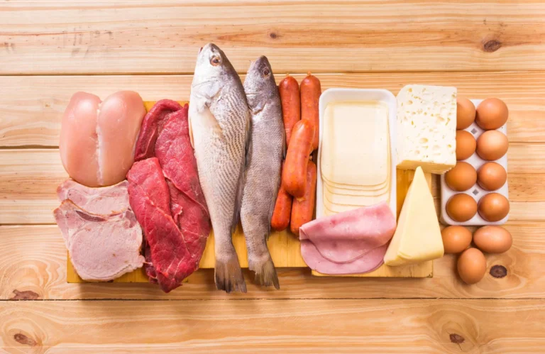 Saiba qual a pior proteína para quem deseja perder gordura na barriga
