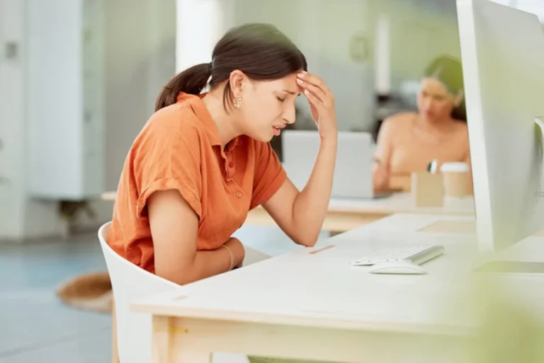 Endometriose: dor incapacitante pode atrapalhar desempenho no trabalho