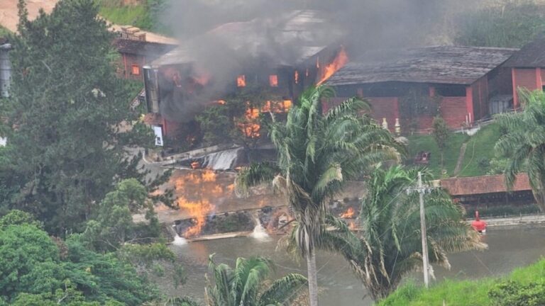 Médico teve queimaduras de segundo grau em incêndio no Engenho Triunfo
