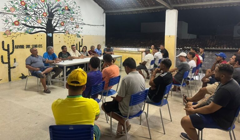 RIACHÃO: Dirigentes de clubes e comissão organizadora se reúnem para planejar o Campeonato Municipal e evento de abertura do novo Estádio Beira Rio 