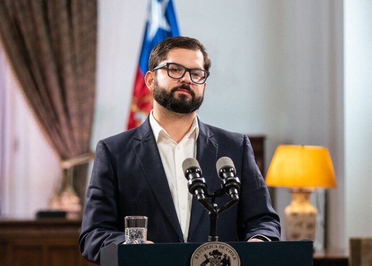 Presidente do Chile se diz convencido de fraude na Venezuela e não reconhece reeleição de Maduro