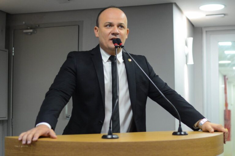 Deputado Cabo Gilberto comemora aprova castração química para pedófilos e diz que é um grande avanço no combate à pedofilia
