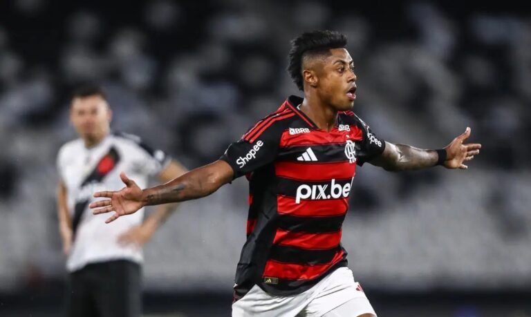 Após recebimento de provas, STJD abre inquérito contra Bruno Henrique, do Flamengo