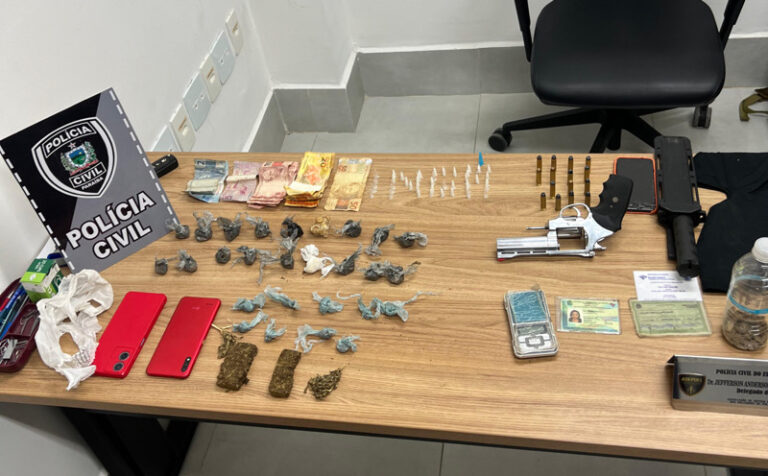 Polícia Civil realiza operação em Ingá e prende três suspeitos por tráfico e porte ilegal de arma