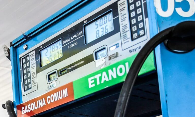 Preço da gasolina explode e já custa mais de R$ 6,30 em João Pessoa