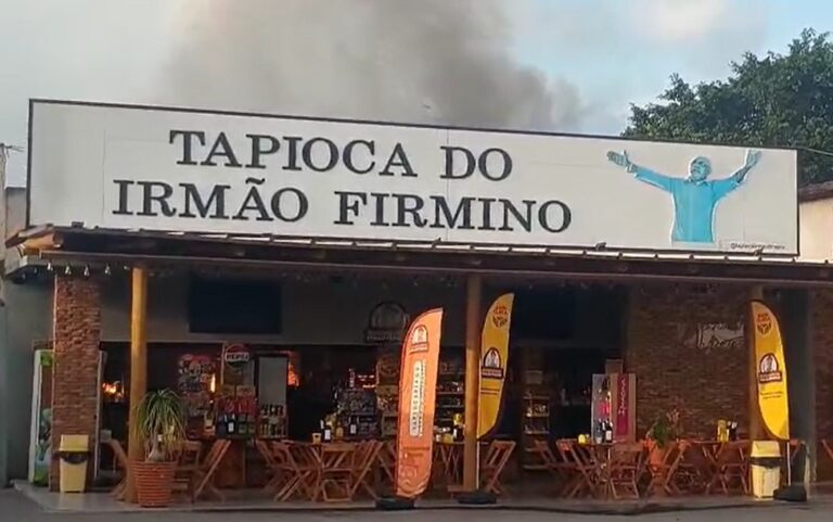 Incêndio na Tapioca do Irmão Firmino é controlado e fogo foi causado durante troca de botijão de gás, diz Corpo de Bombeiros