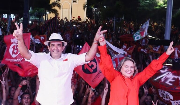 Prefeito Josmar Lacerda comenta decisão da Justiça Eleitoral e apoiadores comemoram nas ruas de Itatuba