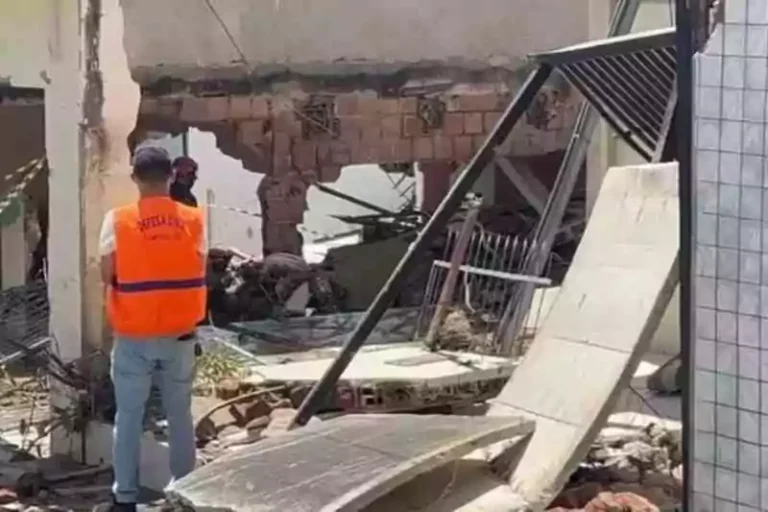 João Azevêdo diz que reservatório rompido em Campina Grande passava por manutenção e não apresentou sinais de risco