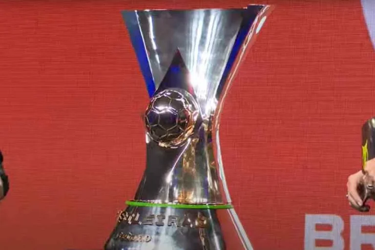 Brasileirão 2025: veja classificados para a Libertadores, Sul-Americana e rebaixados