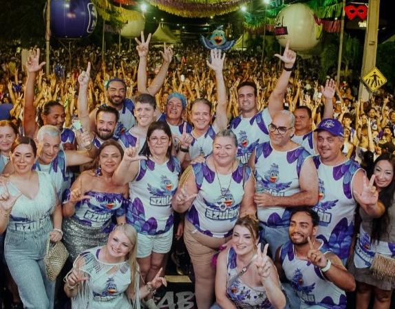 Jan e comitiva do azulão