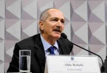 Ex-ministro de Lula lança pré-candidatura a presidente com críticas ao Governo e ao STF