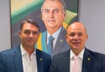 Flávio Bolsonaro confirma presença em evento do PL, em João Pessoa; veja a data