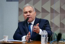 Marcelo Queiroga desmente Efraim Filho e diz desconhecer possível mudança na presidência estadual do PL