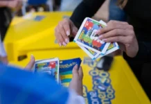 PCDF investiga golpe da pré-venda de álbuns de figurinhas da Copa