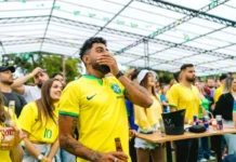 Arenas são montadas em João Pessoa para jogos do Brasil na Copa com direito a shows, drinks grátis e promoções; saiba onde