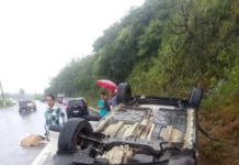 Condutor perde controle do veículo e capota na BR-230 em Riachão do Bacamarte