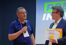Prefeito Ari é homenageado com Prêmio Prefeito Inovador 2026 durante Fórum de Cidades Digitais da Paraíba