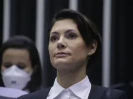 Michelle Bolsonaro cogita abandonar vida política, dizem fontes