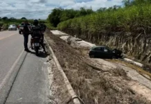 Acidente mata jovem motociclista após carro desviar de animal em Pedras de Fogo