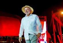 Lula vai ao TSE contra PL por desvio de R$ 134 milhões do fundo partidário