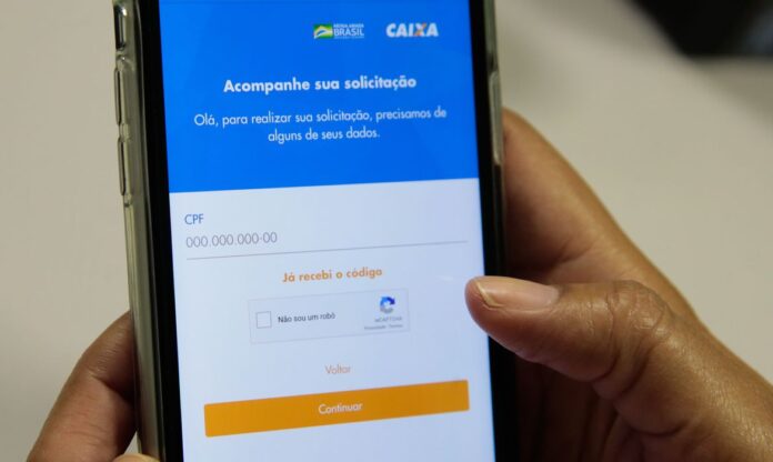 Auxílio-emergencial_Marcello-Casal-Jr